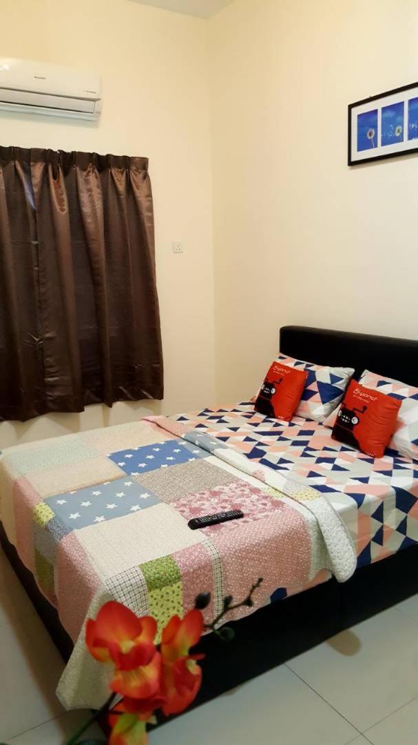 Ipoh Easteden Homestay Zimmer foto