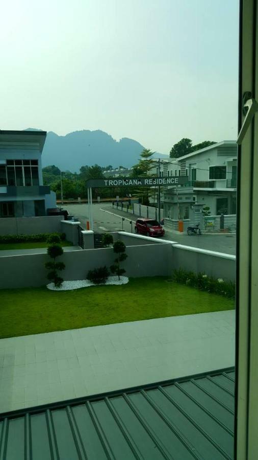 Ipoh Easteden Homestay Zimmer foto